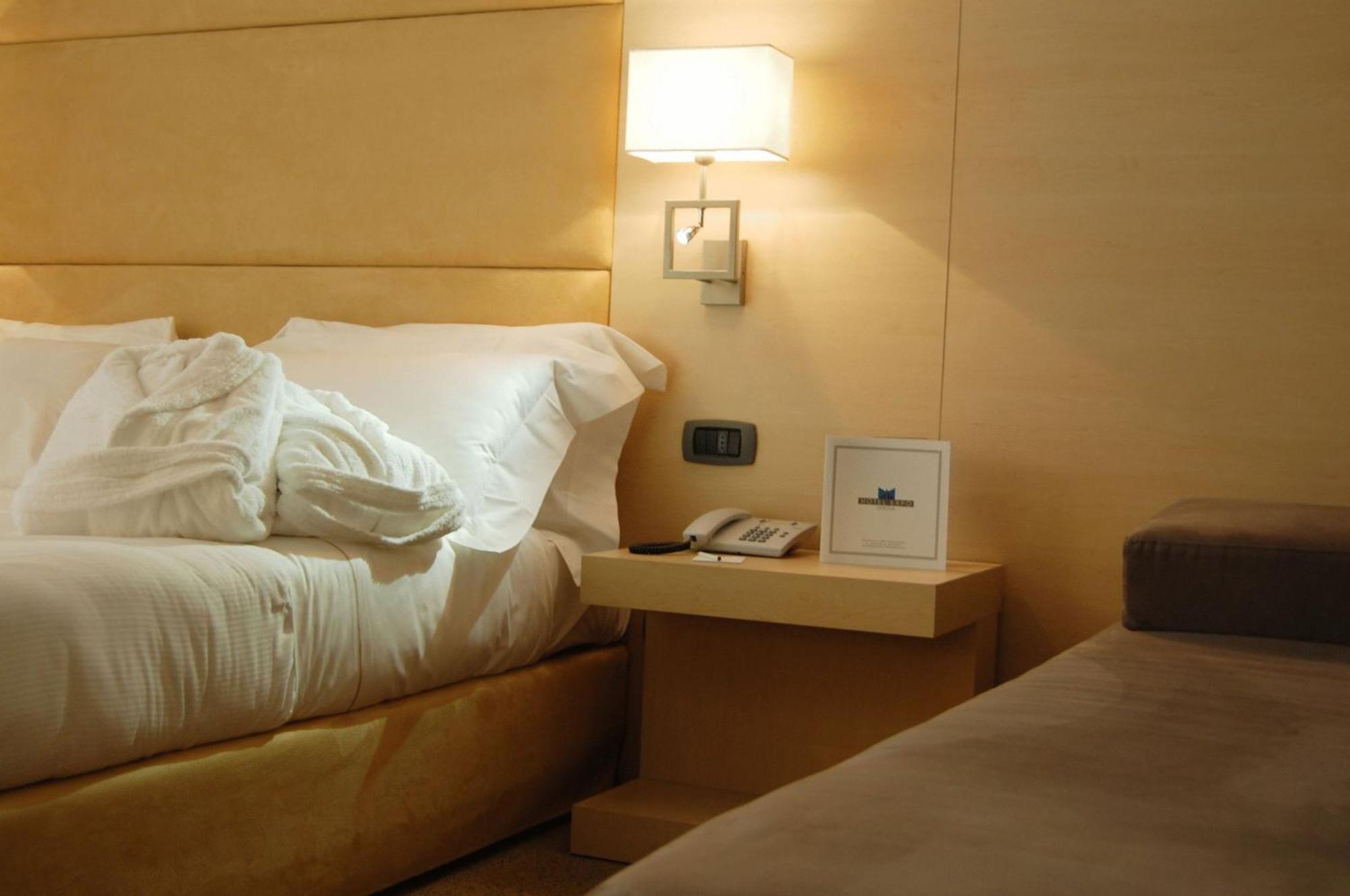 Best Western Plus Hotel Expo Villafranca di Verona Ngoại thất bức ảnh